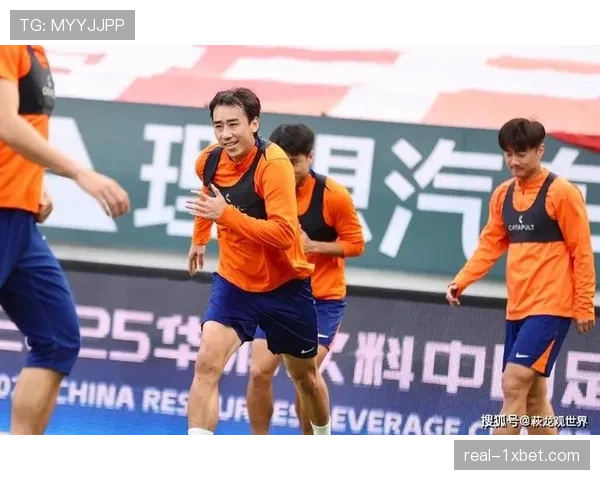 穆斯卡特再干一票就走 乔老板镇场子太晚球迷怒斥张弛要担责